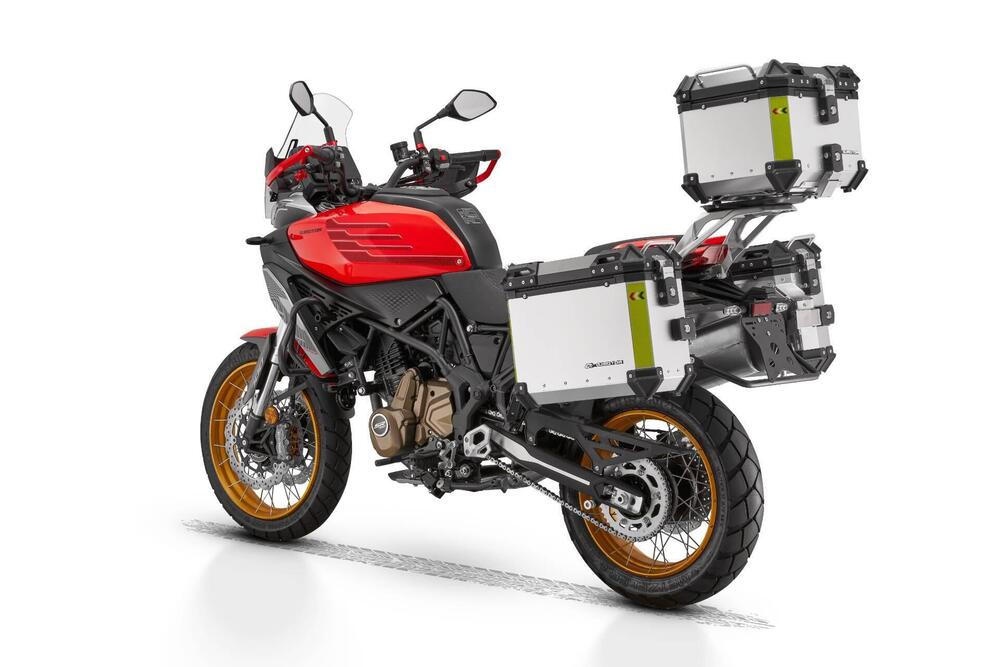 QJ Motor SRT 700 SX (2025) (3)