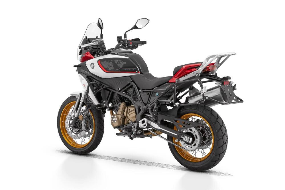 QJ Motor SRT 700 SX (2025) (14)