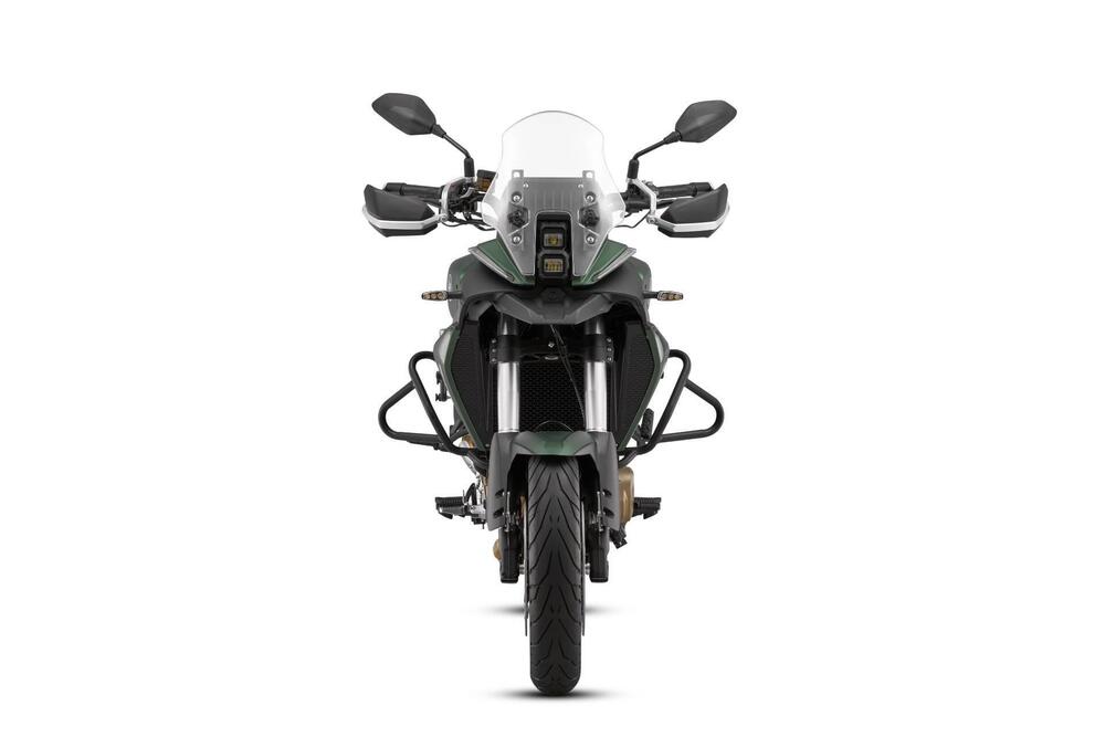 QJ Motor SRT 700 S (2025) (7)