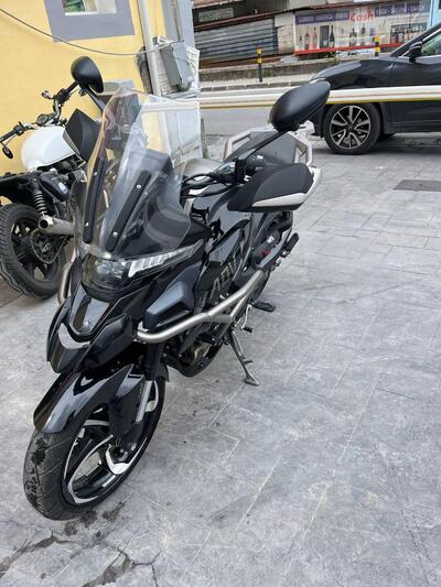 Zontes ZT350-T1 (2022 - 25) usata