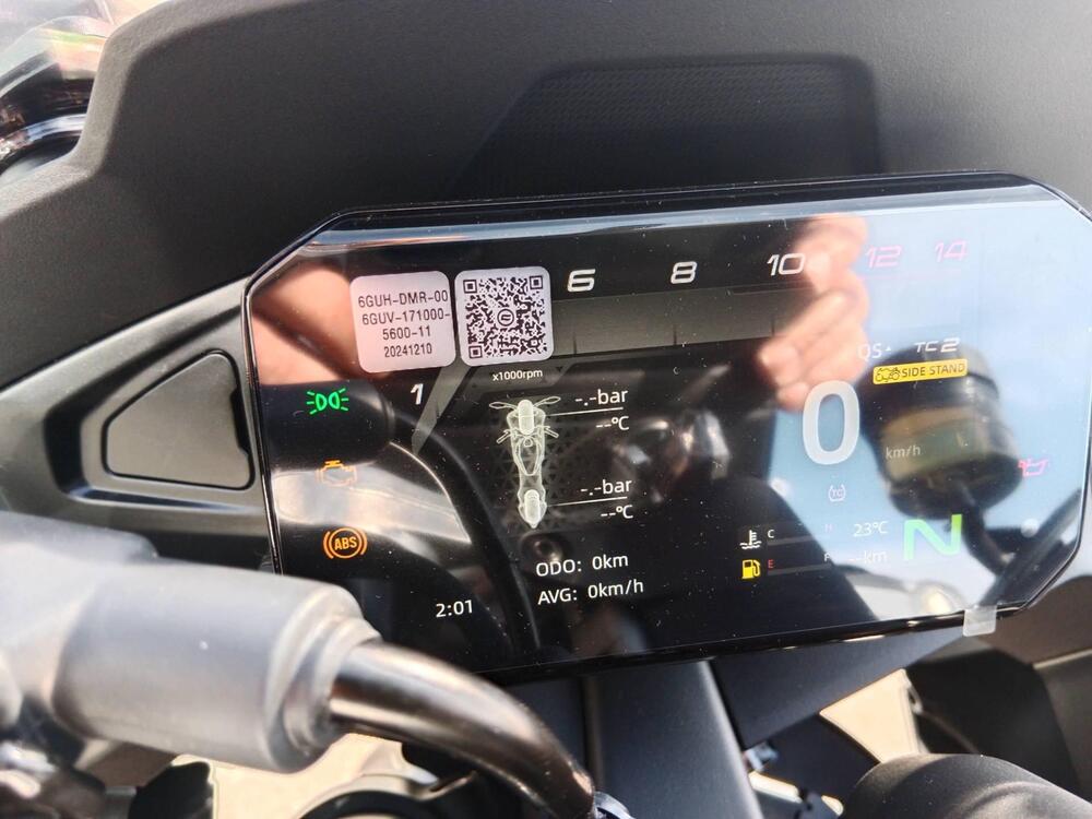 CFMOTO 675SR-R (2025) (6)