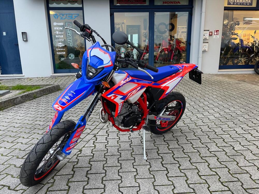 Betamotor RR 125 4T Motard R (2023 - 24) (2)