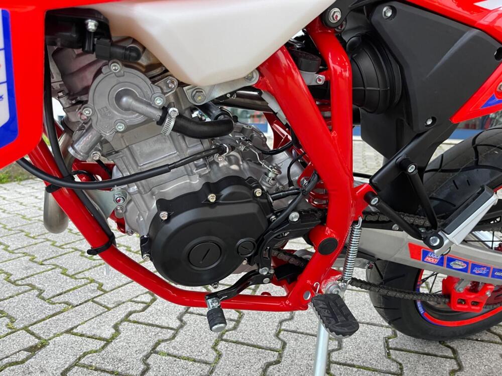 Betamotor RR 125 4T Motard R (2023 - 24) (5)