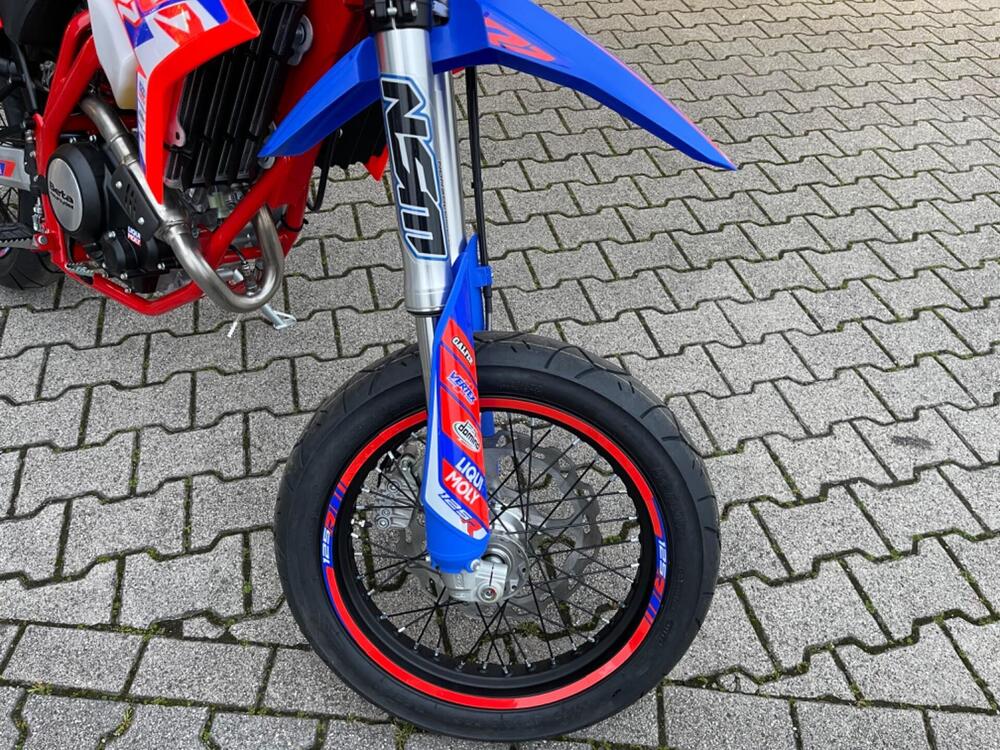 Betamotor RR 125 4T Motard R (2023 - 24) (9)