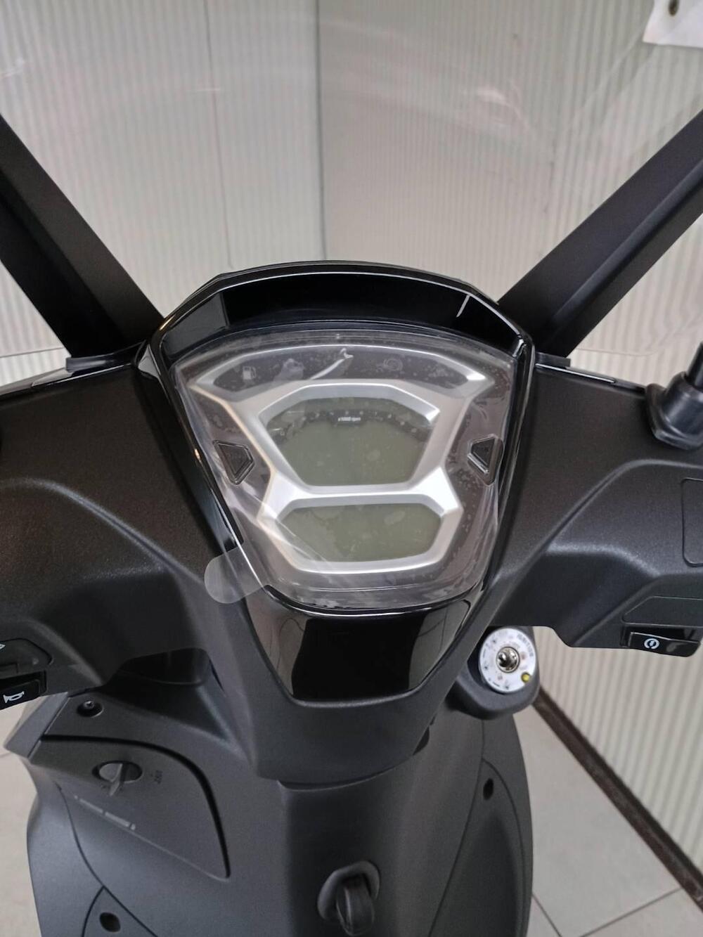 Kymco People 125i S (2021 - 25) (6)