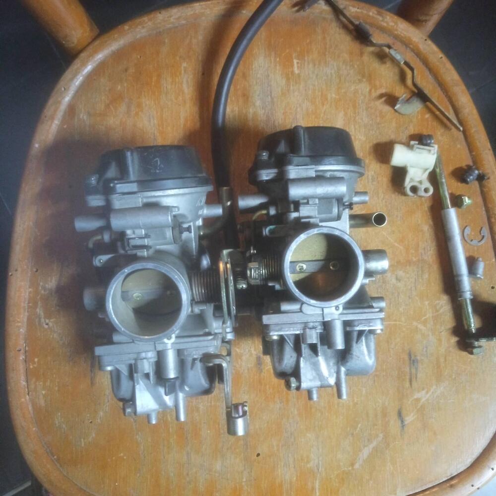 Carburatore Mikuni per Monster 900