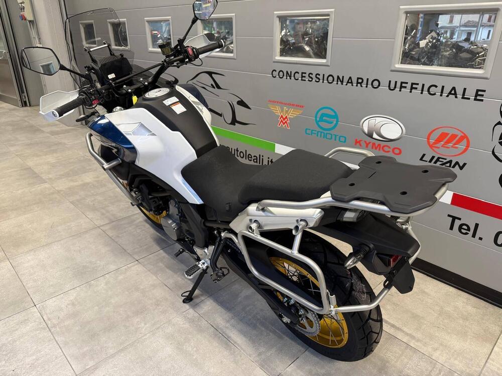 CFMOTO 700MT Adventure (2025 - 26) (17)