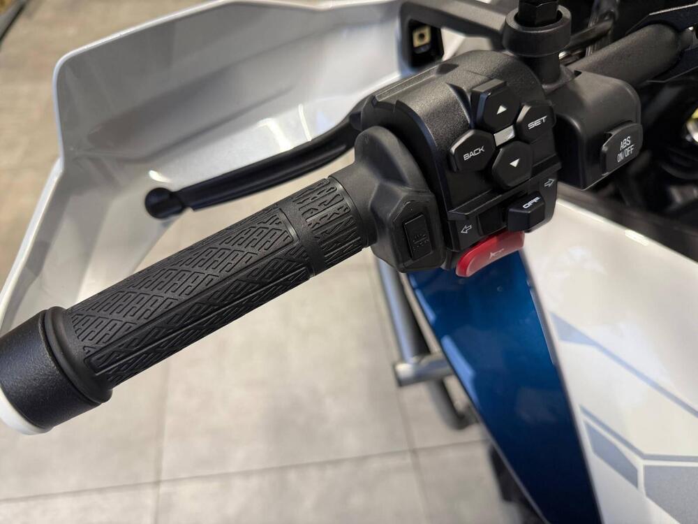 CFMOTO 700MT Adventure (2025 - 26) (19)