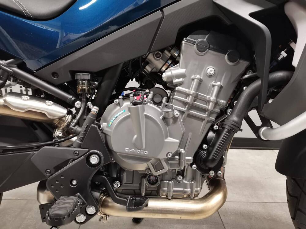 CFMOTO 800MT Sport (2022 - 25) (11)