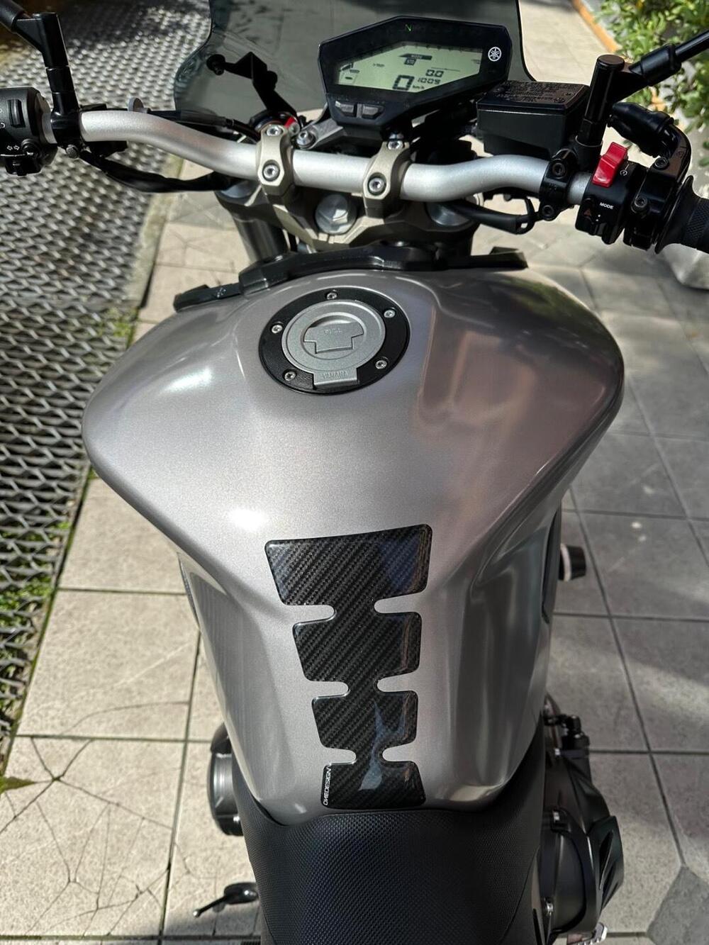 Yamaha MT-09 (2013 - 15) (6)