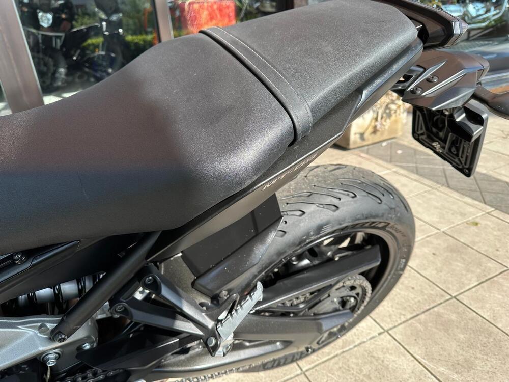 Yamaha MT-09 (2013 - 15) (8)