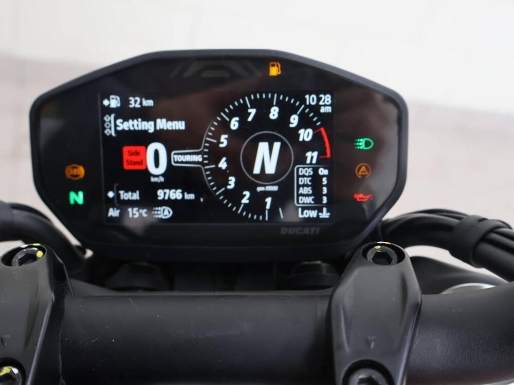 Ducati Monster 937 (2021 - 25) (7)