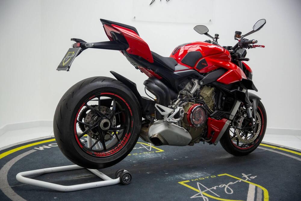 Ducati Streetfighter V4 1100 (2020) (7)
