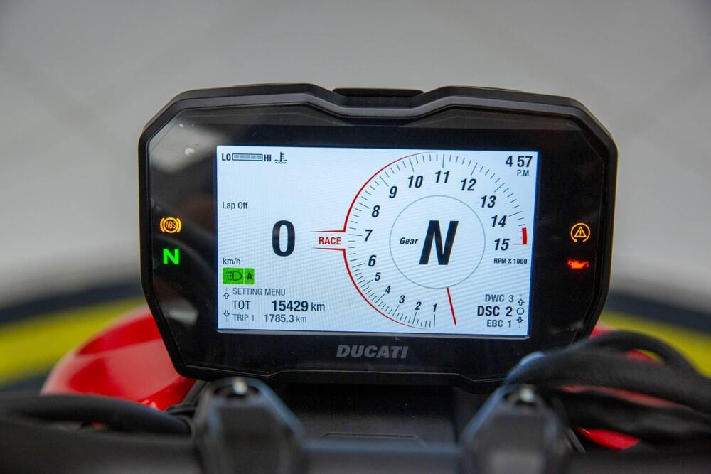 Ducati Streetfighter V4 1100 (2020) (14)