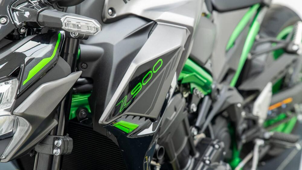 Kawasaki Z 900 (2021 - 24) (11)