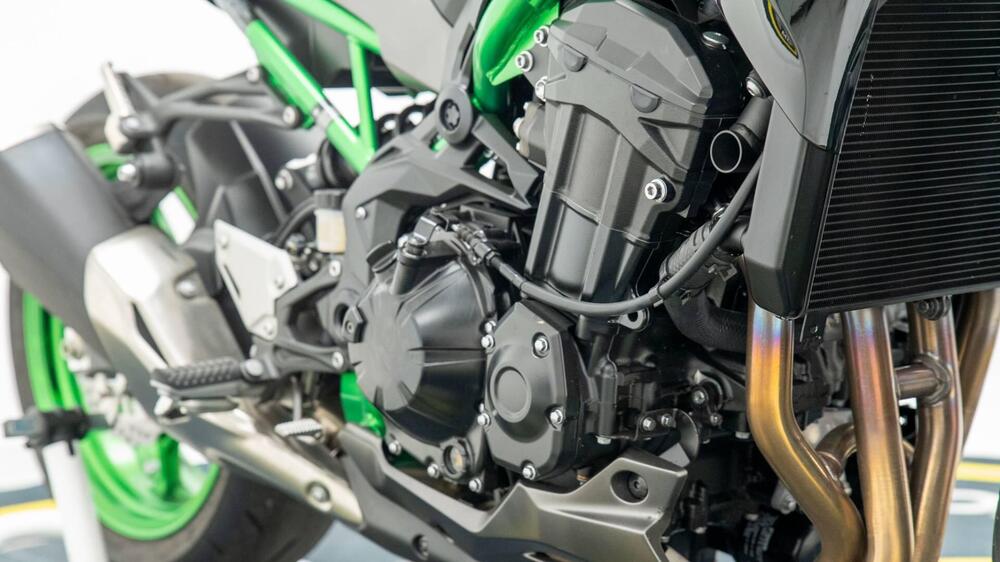 Kawasaki Z 900 (2021 - 24) (14)