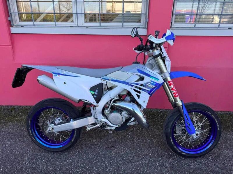TM Moto SMR 125 Fi 2T: l&#039;usato del giorno di Moto.it [GALLERY]