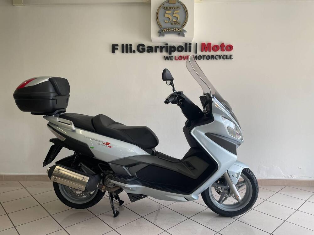 Malaguti Madison 250 3 i.e. (2)