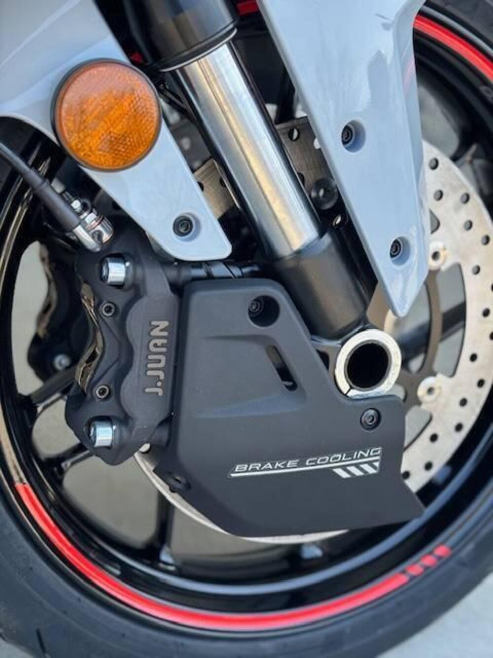 CFMOTO 675SR-R (2025) (13)