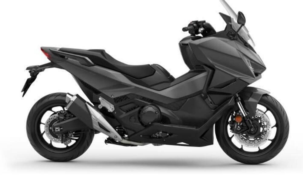 Honda Forza 750 (2025) (3)