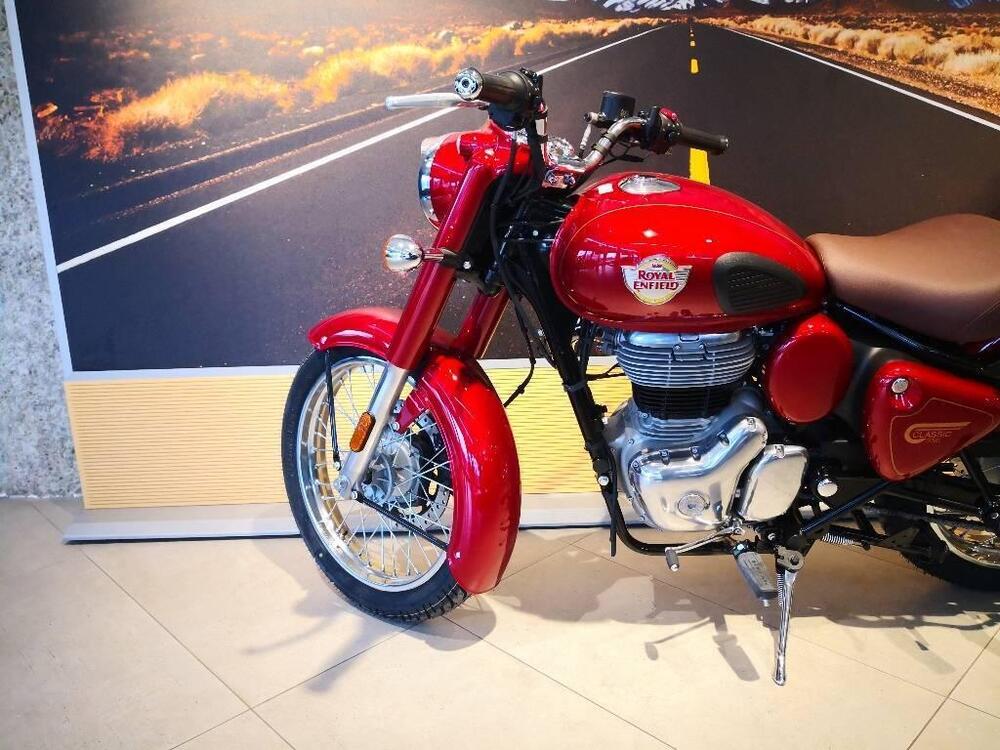 Royal Enfield Classic 350 (2021 - 26) (10)