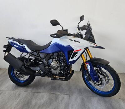 Suzuki V-Strom 800DE (2025) nuova