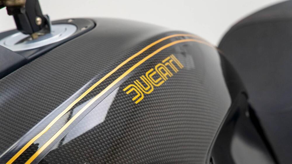 Ducati Diavel 1200 (2010 - 13) (11)