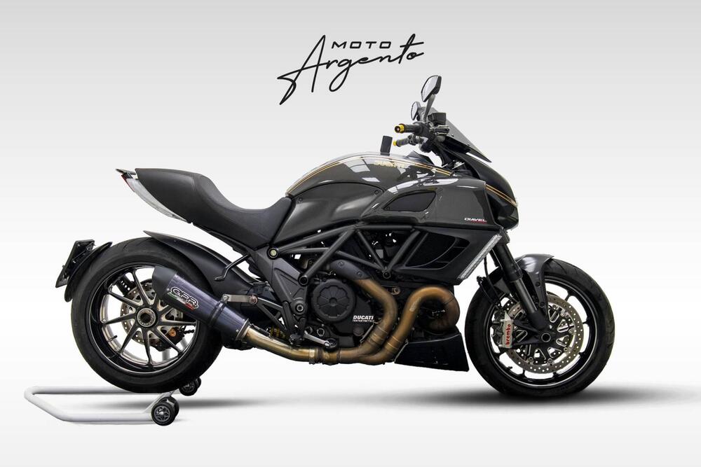Ducati Diavel 1200 (2010 - 13)