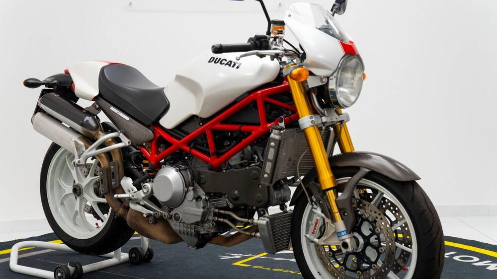 Ducati Monster S4Rs Testastretta (2)