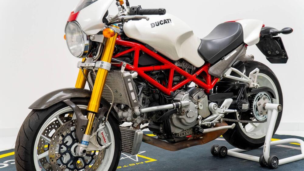 Ducati Monster S4Rs Testastretta (8)