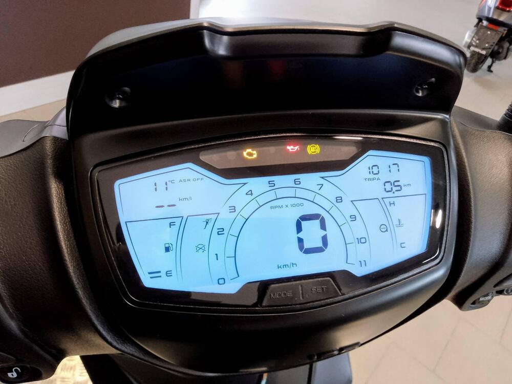 Piaggio Medley 125 S (2025) (3)