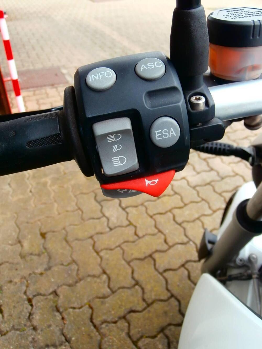 Bmw R 1200 R (2006 - 11) (11)