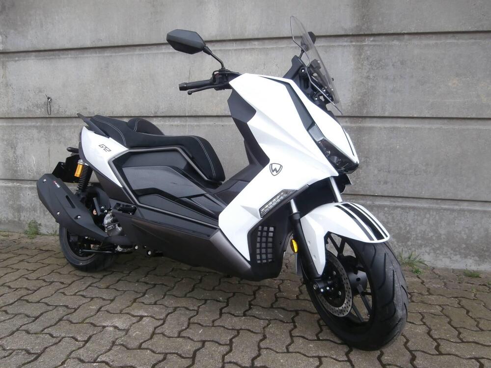 Wottan Motor GT2 300 (2025) (3)