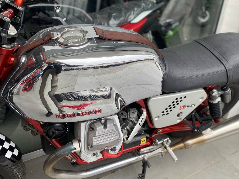 Moto Guzzi V7 Racer (2012 - 14) (6)