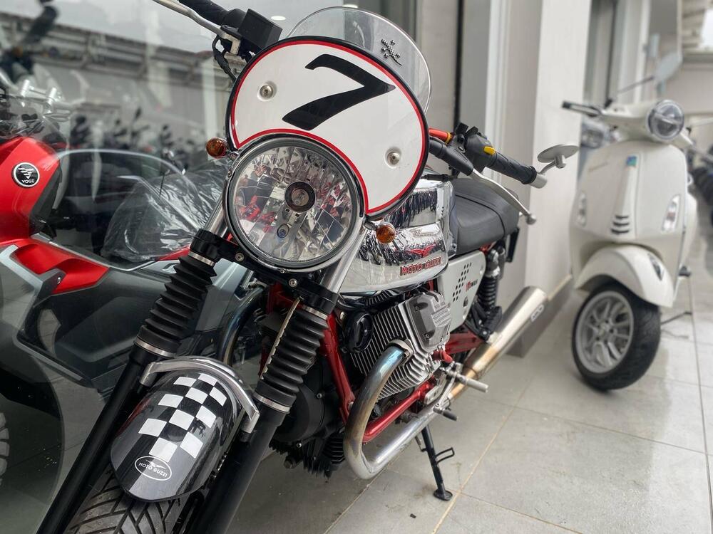 Moto Guzzi V7 Racer (2012 - 14) (5)