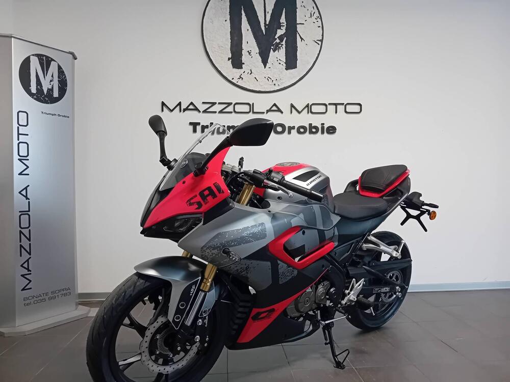 QJ Motor SRK 125 R (2024) (4)