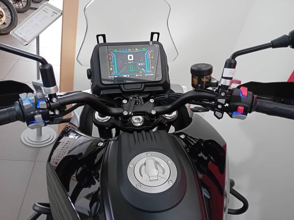 QJ Motor SRT 700 S (2025) (5)