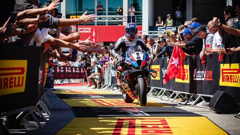 SBK 2025. In volata su Bulega, Toprak vince Gara 1 a Portimao  