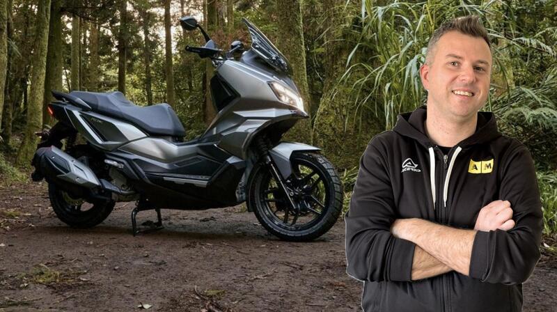 TEST SYM ADX 300: un adventure scooter davvero azzeccato! [VIDEO]