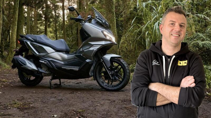 TEST SYM ADX 300: un adventure scooter davvero azzeccato! [VIDEO]