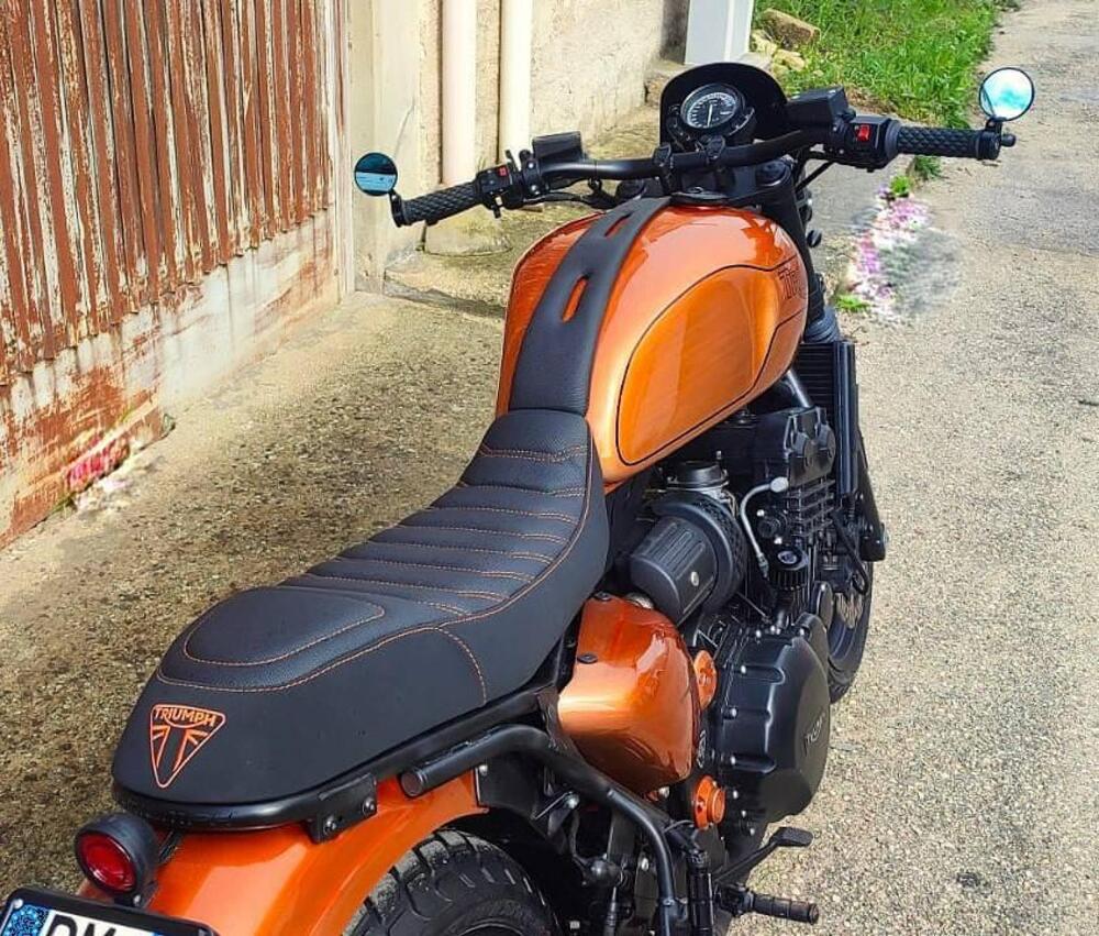 Triumph Thunderbird 900 Sport (2003 - 04) (2)