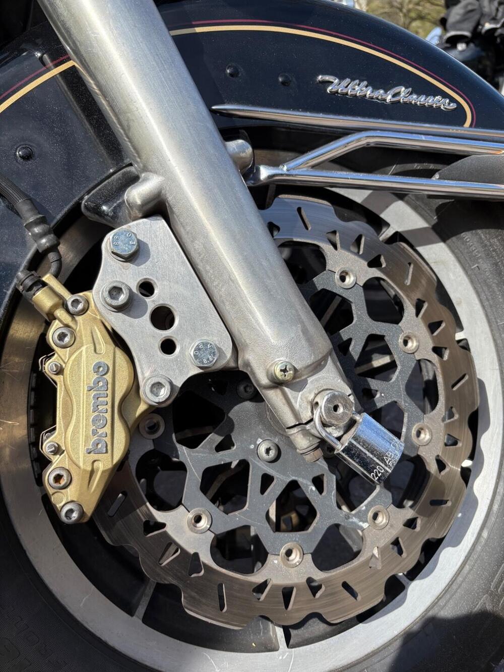 Harley-Davidson 1340 Electra Glide Ultra Classic (1994 - 98) - FLHTCU (6)