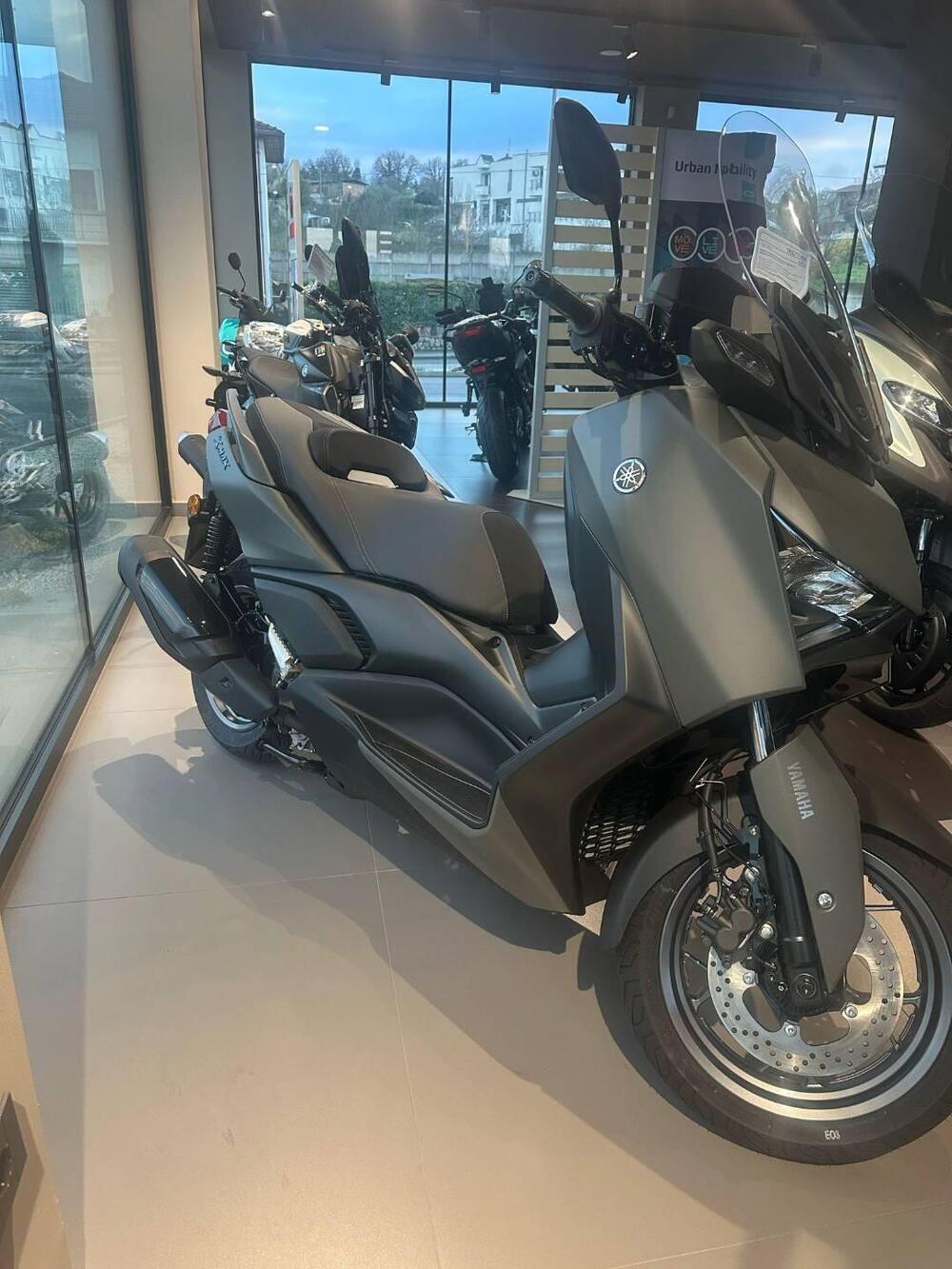 Yamaha X-Max 300 (2025) (15)