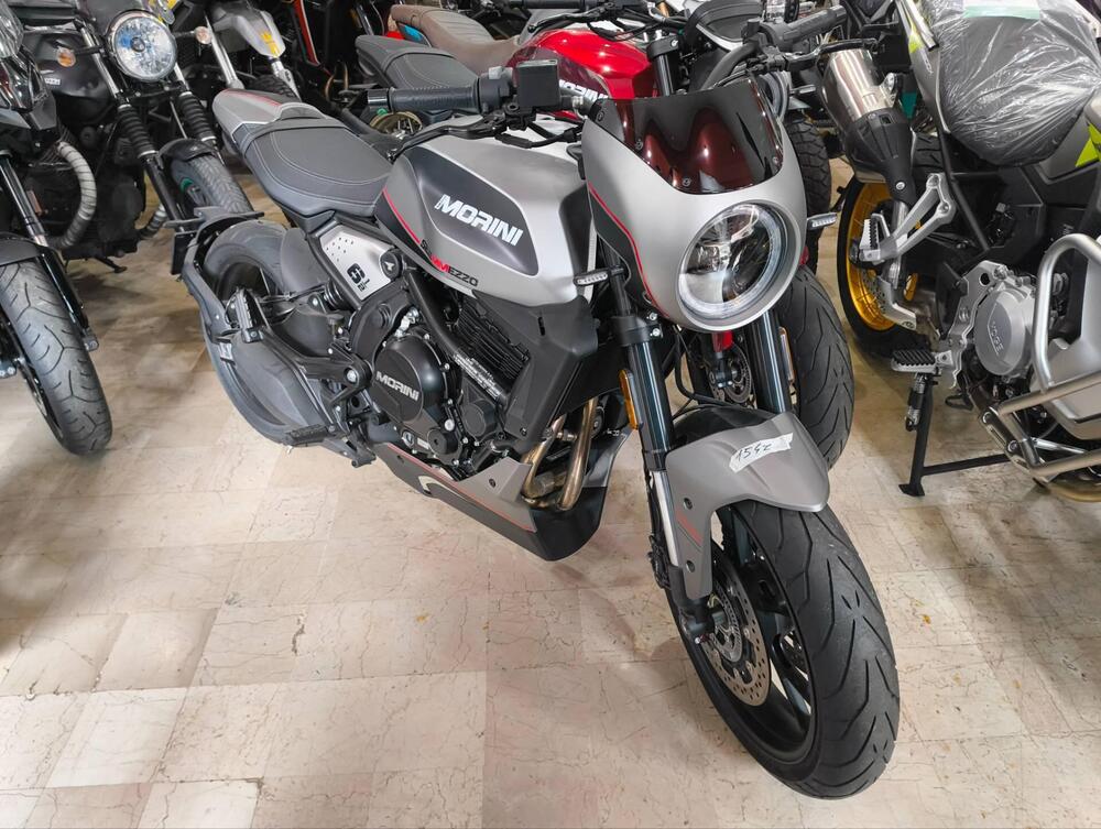 Moto Morini SEIEMMEZZO STR (2022 - 25) (3)