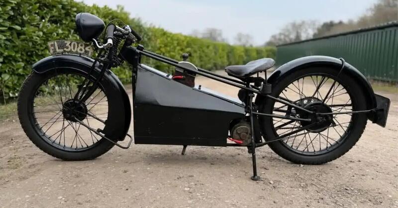 All&#039;asta la Douglas del 1922 che anticip&ograve; la rivoluzione elettrica