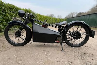 All'asta la Douglas del 1922 che anticip&ograve; la rivoluzione elettrica
