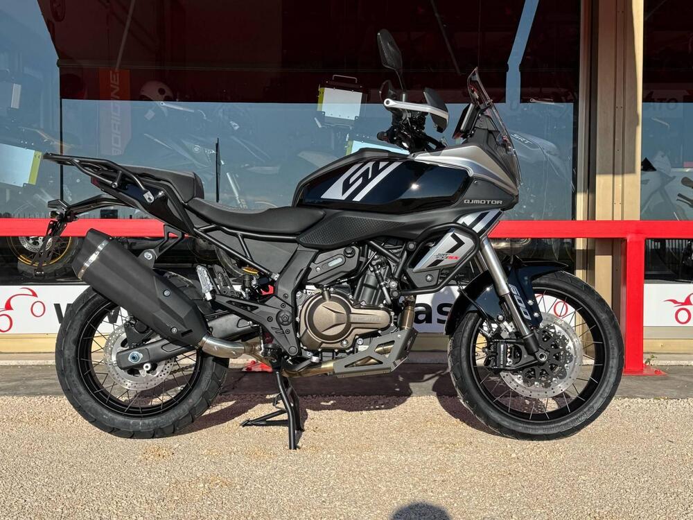 QJ Motor SRT 600 SX (2024 - 25) (3)