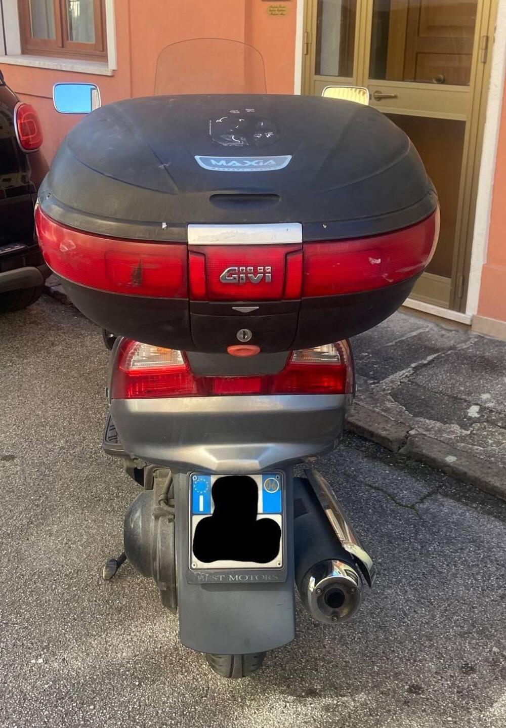 Suzuki Burgman AN 400 (2006 - 07) (4)