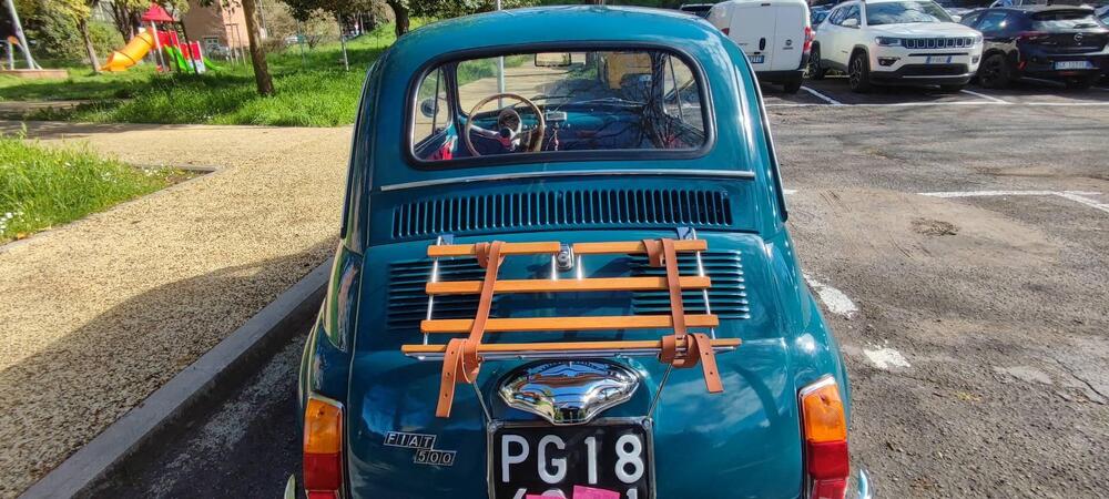 Fiat 500 f d'epoca a Perugia