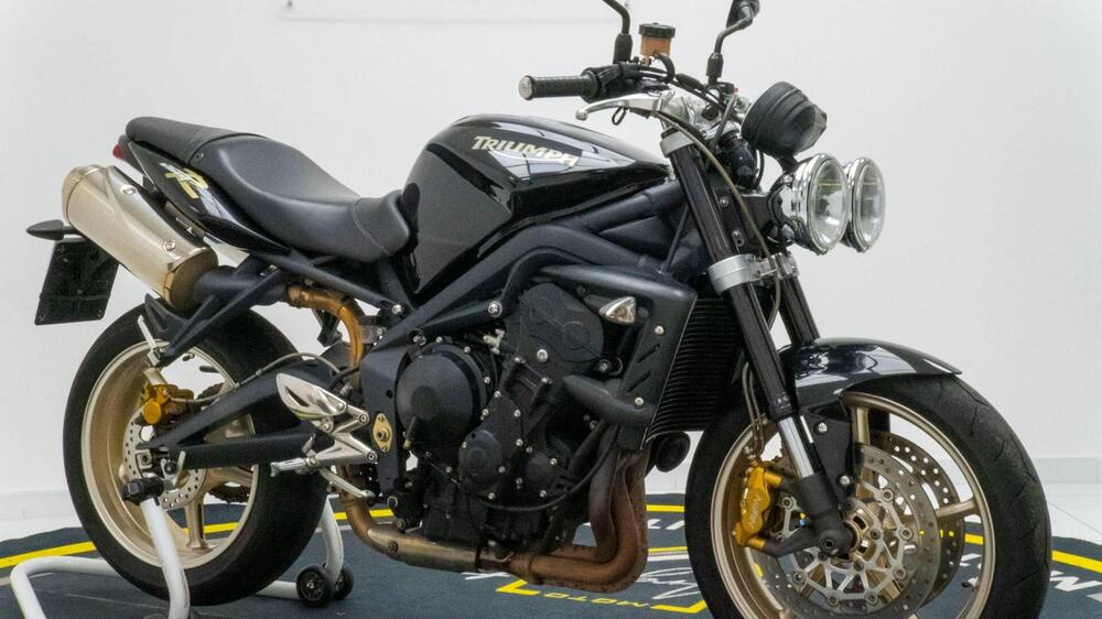 Triumph Street Triple (2007 - 12) (2)